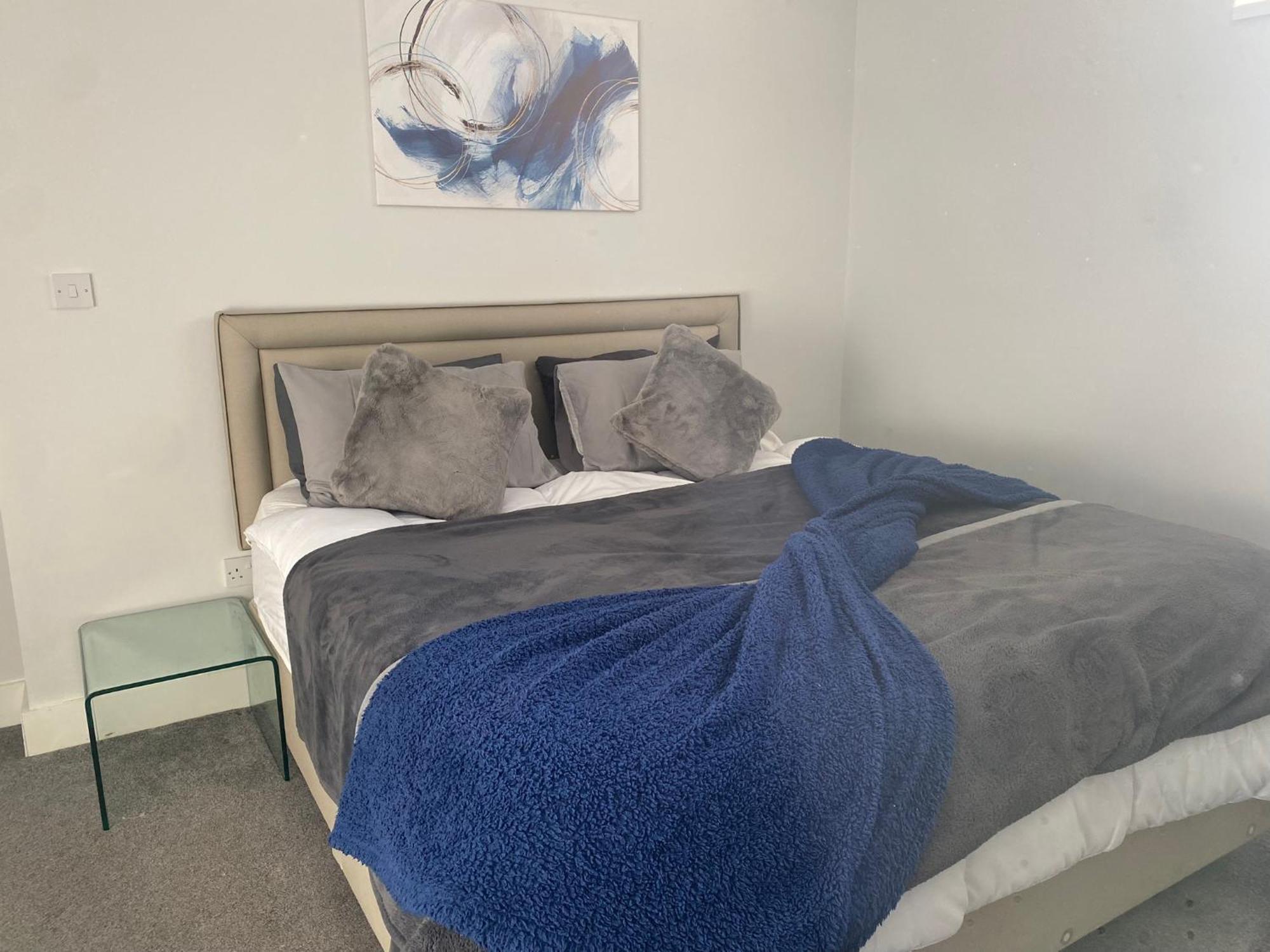 10 St Andrews Apartment ลิธึม เซนต์ แอนน์ส ภายนอก รูปภาพ